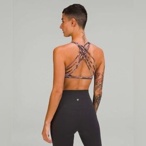 Lululemon Free To Be Bra